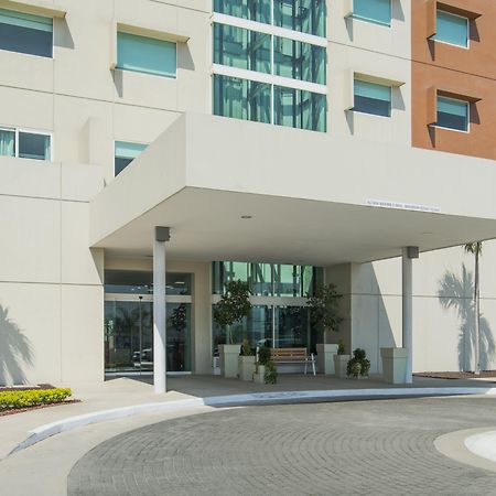Holiday Inn Express Manzanillo By Ihg Экстерьер фото