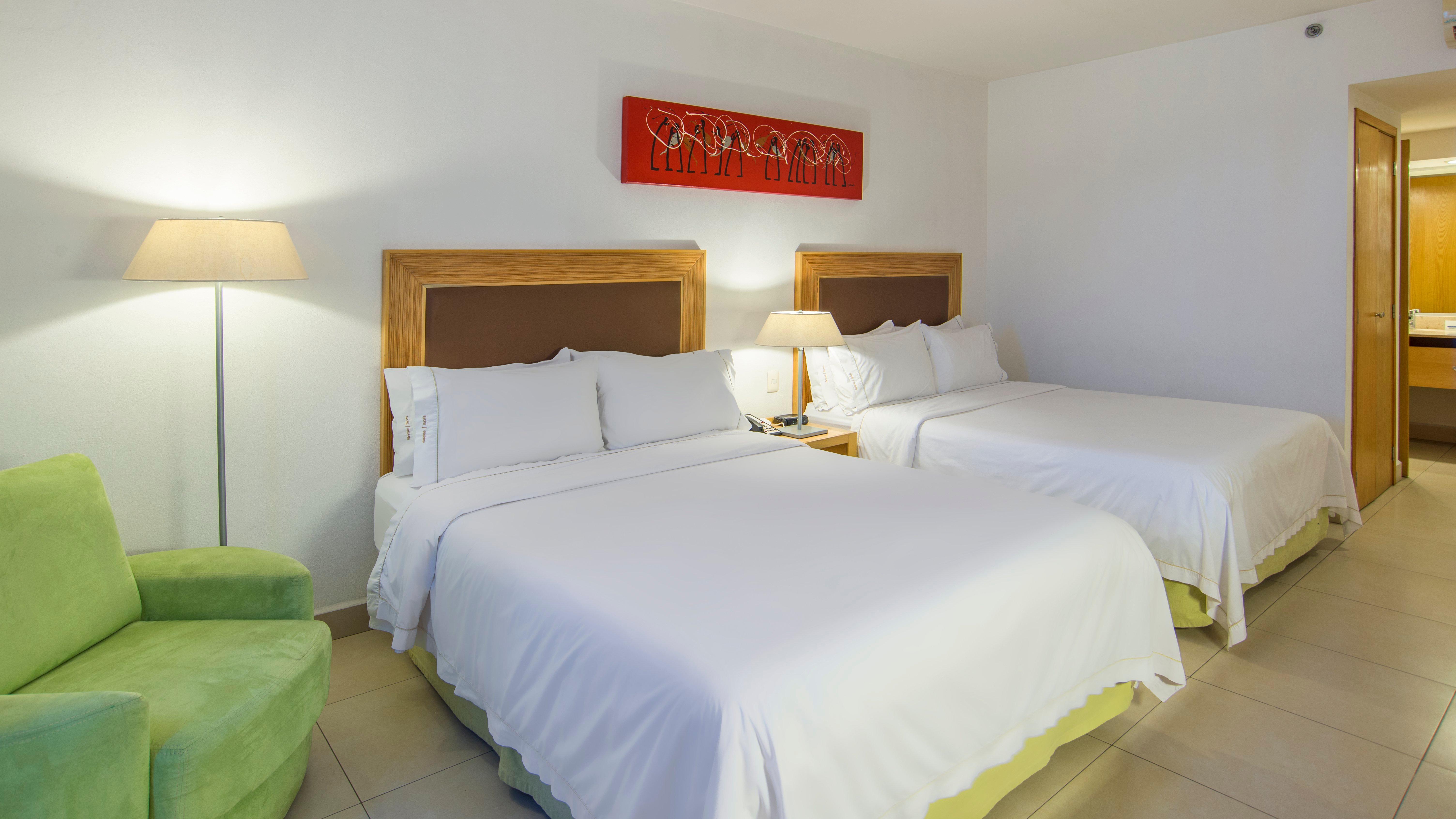 Holiday Inn Express Manzanillo, An Ihg Hotel Экстерьер фото