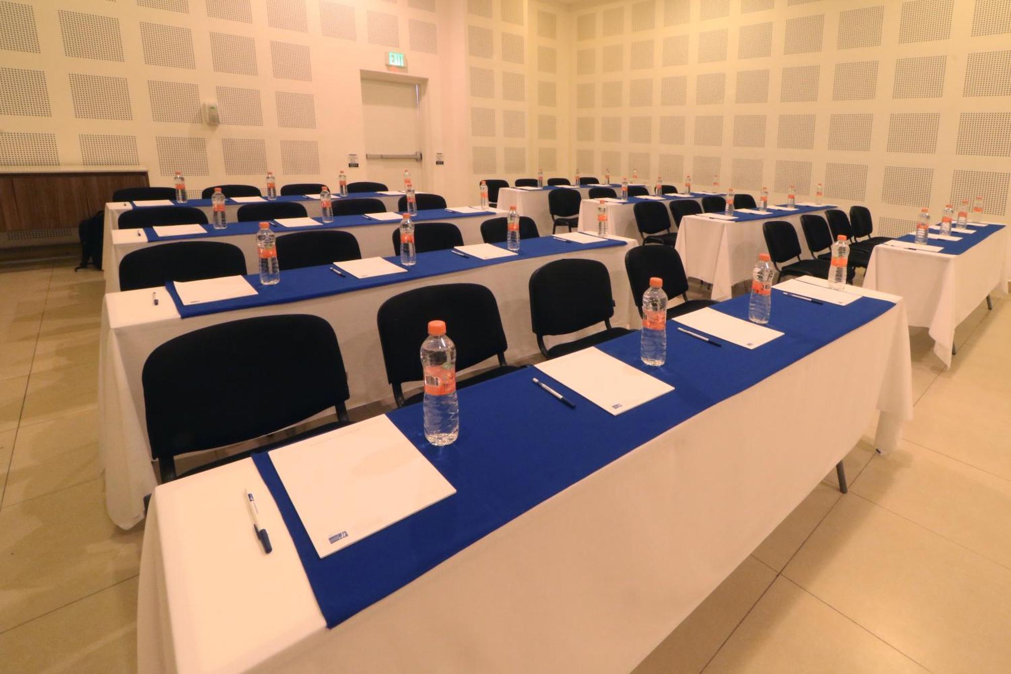 Holiday Inn Express Manzanillo By Ihg Экстерьер фото