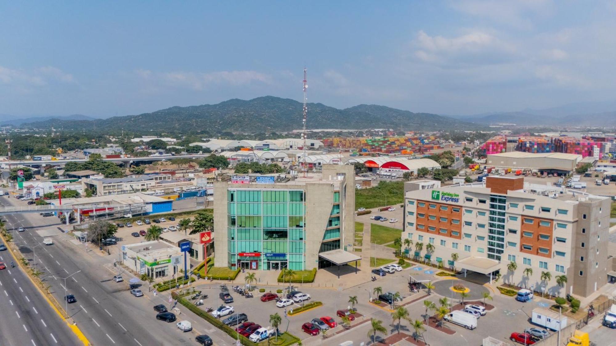 Holiday Inn Express Manzanillo By Ihg Экстерьер фото