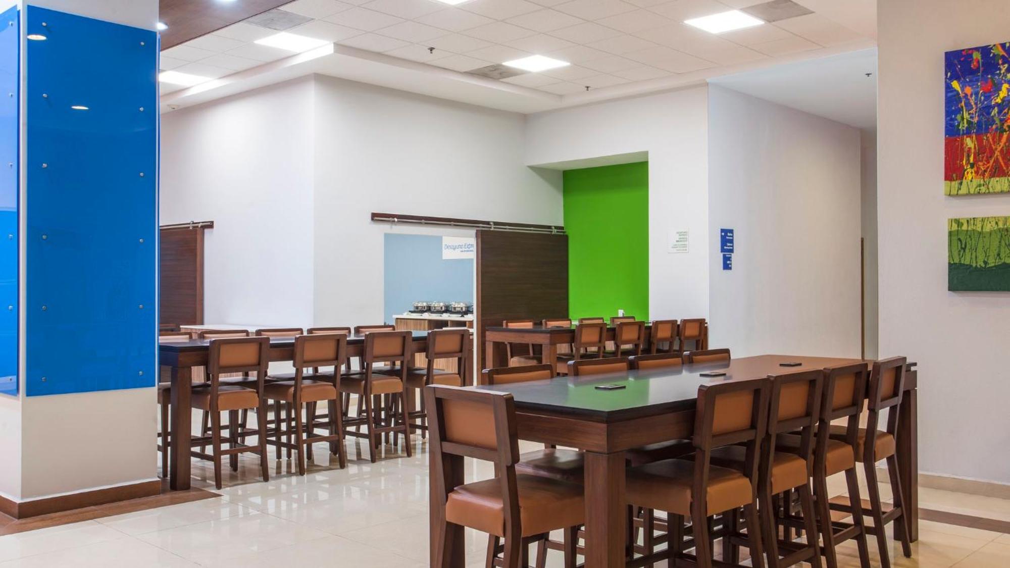 Holiday Inn Express Manzanillo By Ihg Экстерьер фото