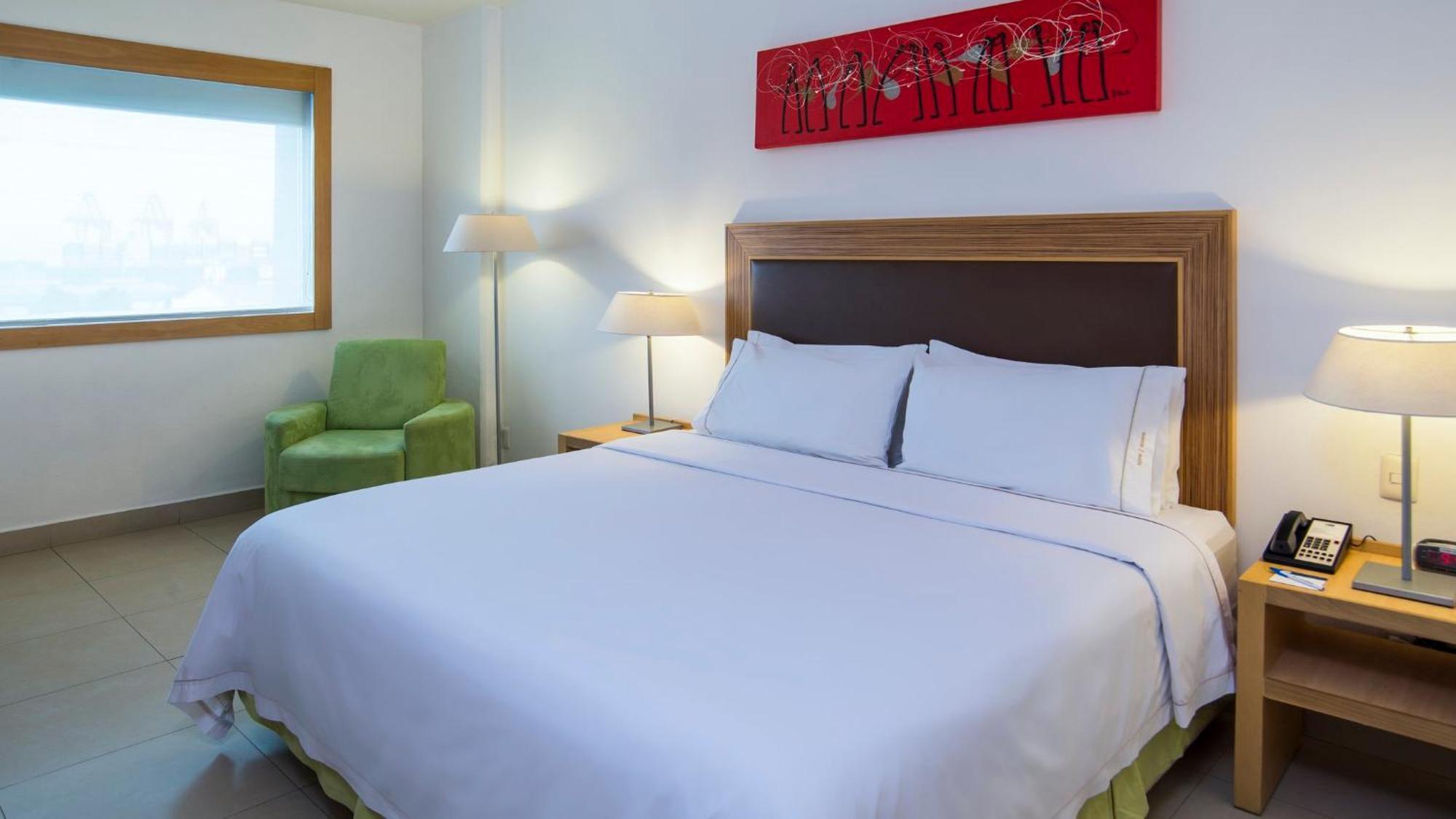 Holiday Inn Express Manzanillo By Ihg Экстерьер фото